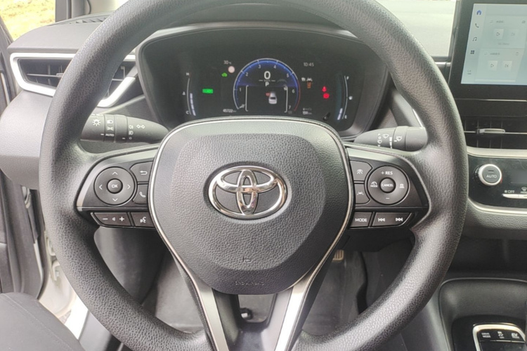 Toyota Corolla 2023 car image #11