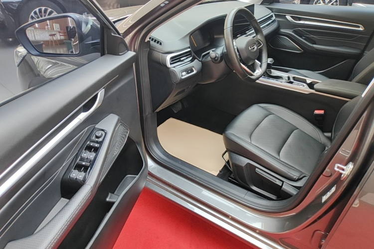 GEELY Emgrand 2022 #12 GEELY Emgrand 2022 car image #12