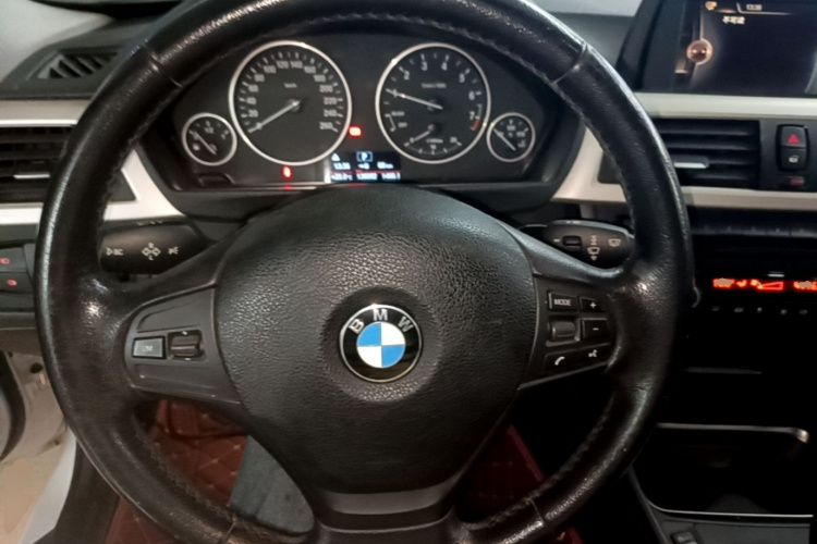 BMW 3 Series 2015 #11 BMW 3 Series 2015 car image #11