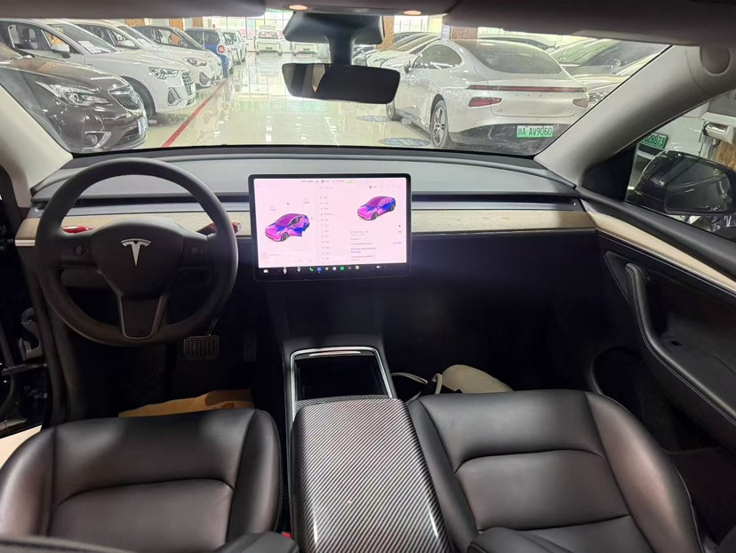 Tesla Model Y 2021 #6 Tesla Model Y 2021 car image #6