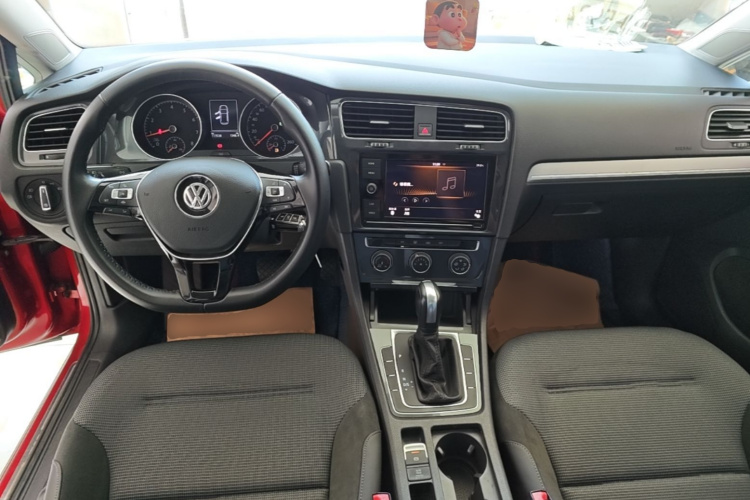 Volkswagen Golf 2019 #10 Volkswagen Golf 2019 car image #10
