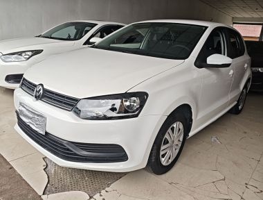 Volkswagen Polo 2017 Volkswagen Polo 2017 car image
