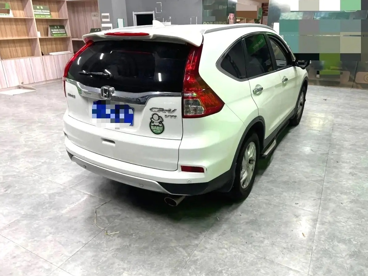Honda CR-V 2015 #5 Honda CR-V 2015 car image #5
