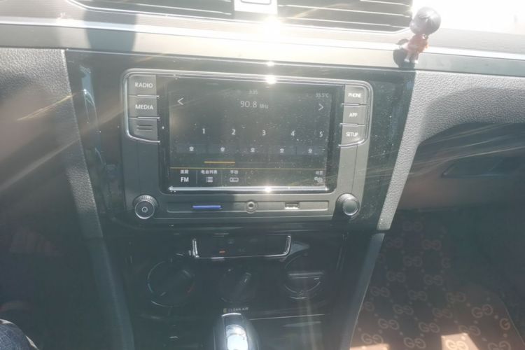 2022 #13 2022 immagine di auto #13