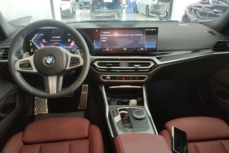 BMW 3 Series 2023 #10 BMW 3 Series 2023 car image #10