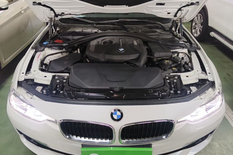 BMW 3 Series 2017 #20 BMW 3 Series 2017 car image #20