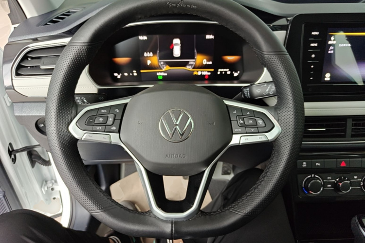 Volkswagen Tharu 2026 #11 Volkswagen Tharu 2026 car image #11