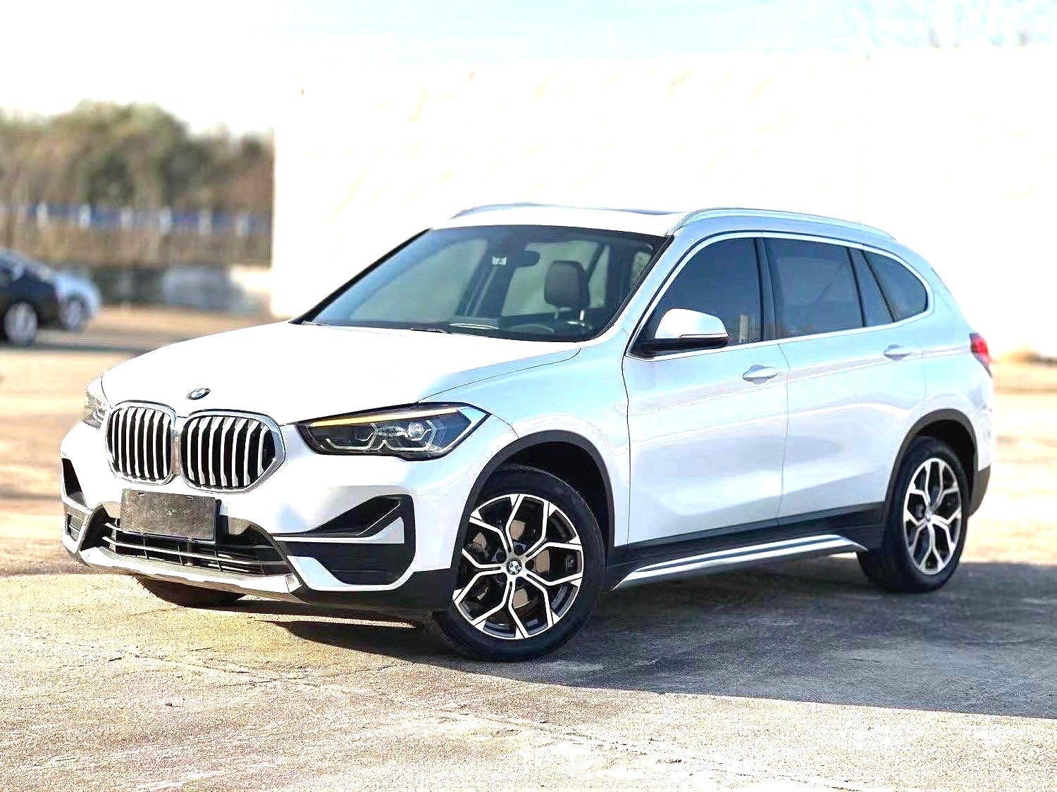 BMW X1 2023 BMW X1 2023 car image
