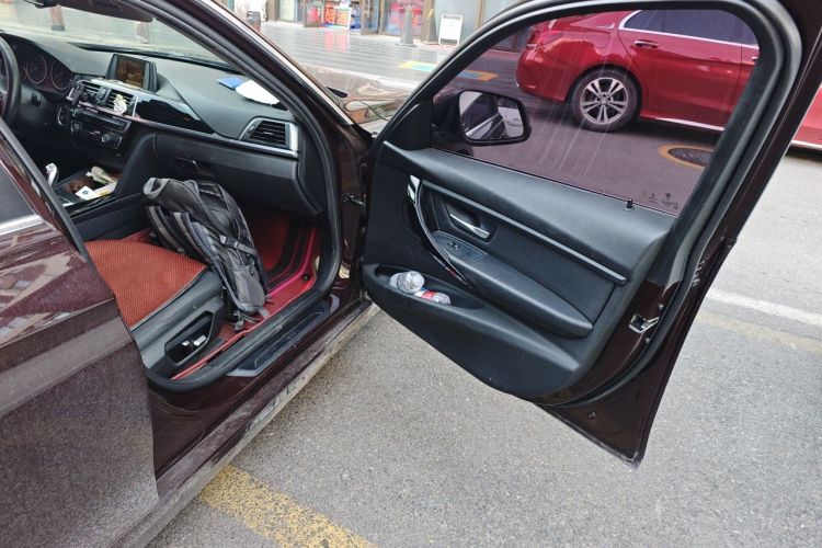 BMW 3 Series 2016 #23 BMW 3 Series 2016 car image #23