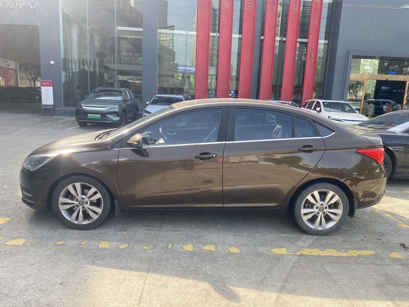 Chery Arrizo 5 2017 car image #2