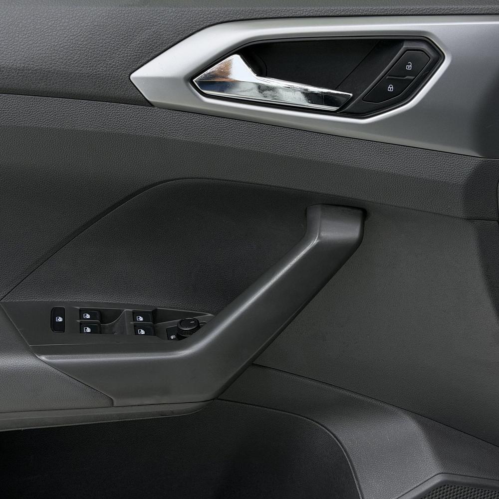 Volkswagen T-Cross 2022 car image #9