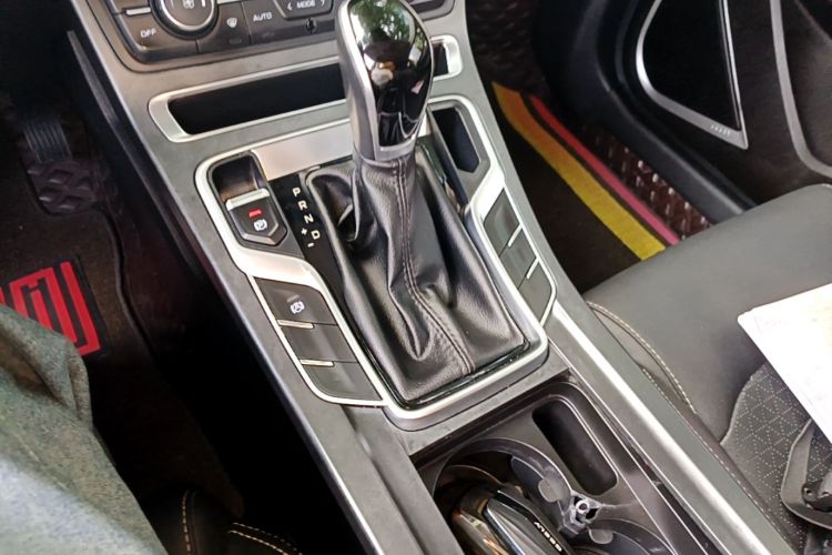 GEELY Emgrand 2021 car image #14