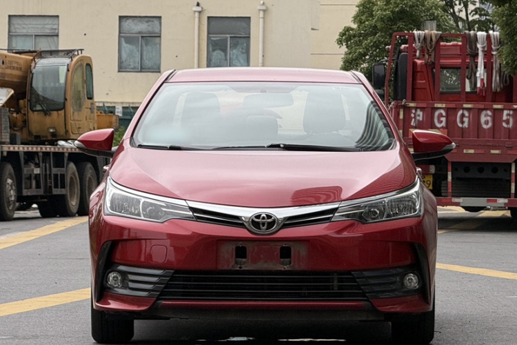 Toyota Corolla 2018 #6 Toyota Corolla 2018 car image #6