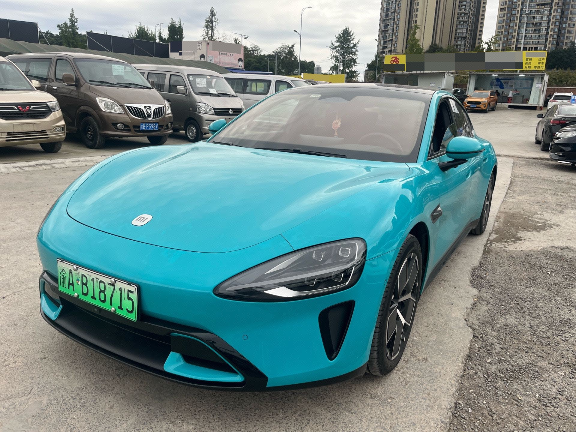 MI SU7 2024 car image 