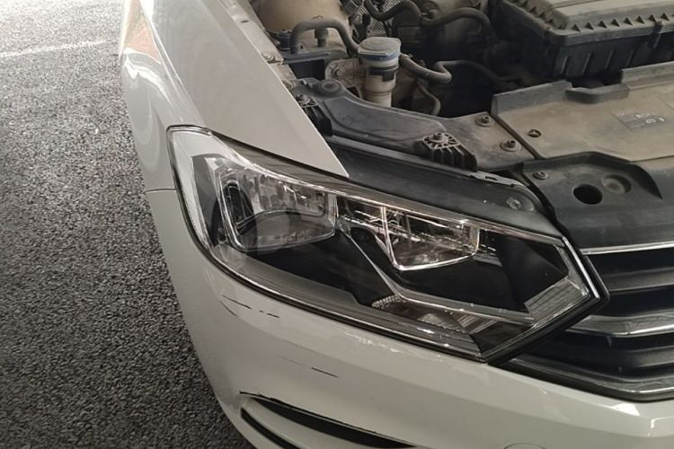Volkswagen Bora 2016 car image #8
