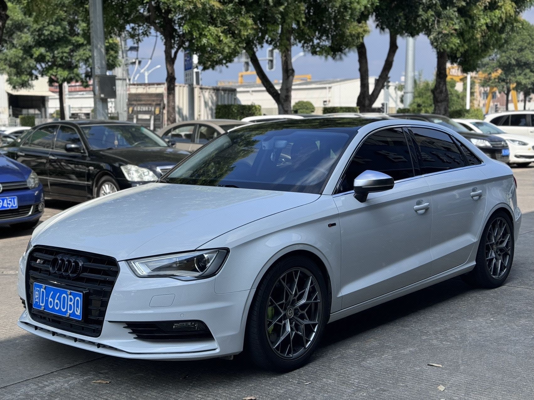 2016 2016 immagine di auto