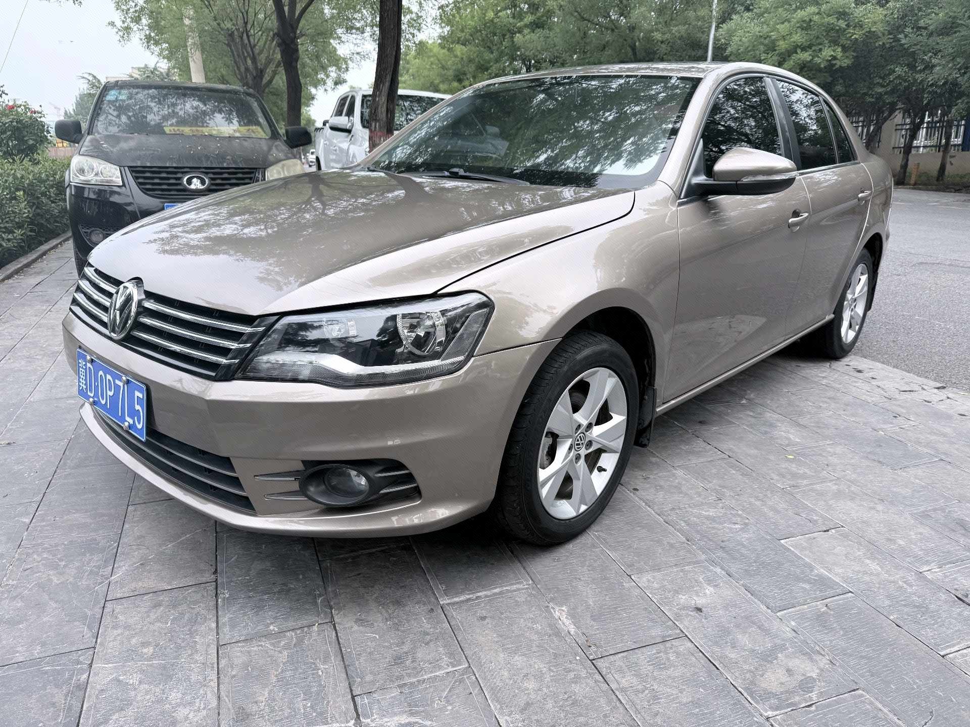 Volkswagen Bora 2015 Volkswagen Bora 2015 car image