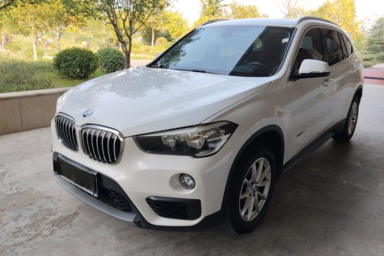 BMW X1 2018 #2 BMW X1 2018 immagine di auto #2