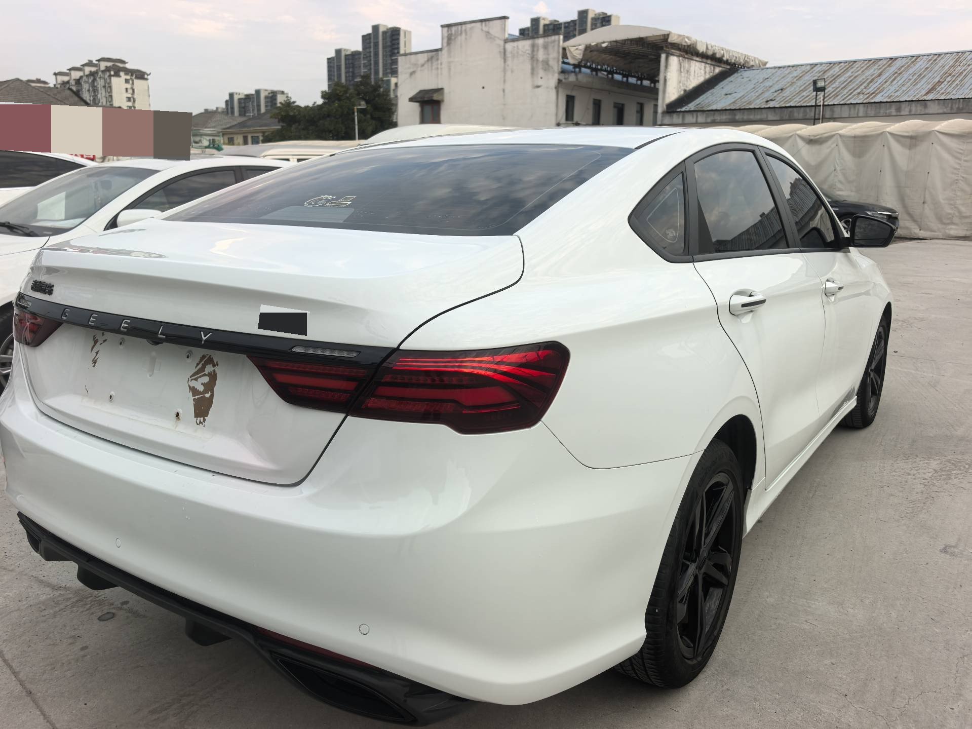 GEELY Binray 2022 car image #9