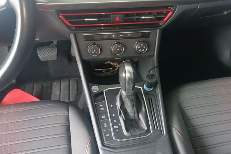 Volkswagen Lavida 2022 car image #14