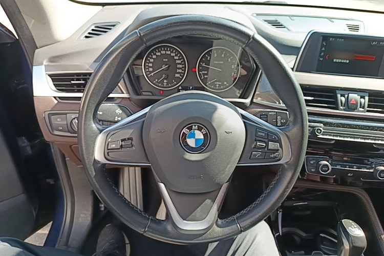 BMW X1 2018 car image #11