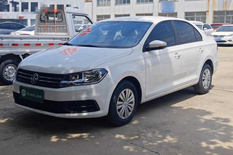 Volkswagen Santana 2022 car image #2