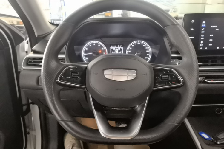 GEELY Emgrand 2025 car image #11