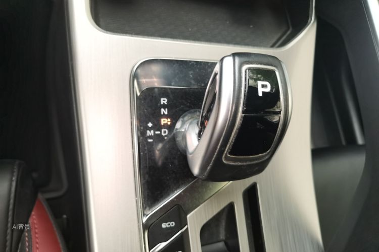 GEELY Coolray 2019 car image #16