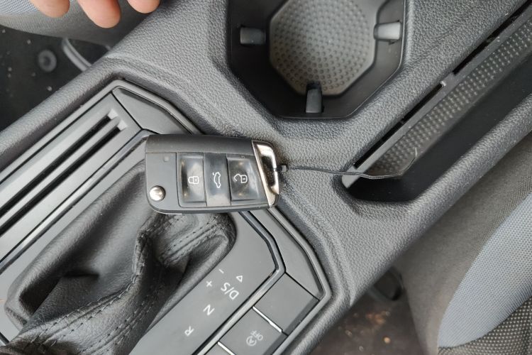 Volkswagen Lavida 2023 immagine di auto #14