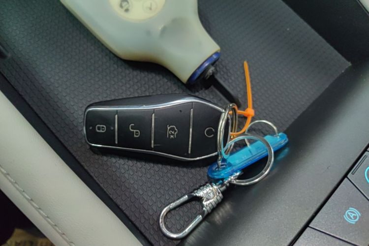 BYD YuanUP 2025 #14 BYD YuanUP 2025 immagine di auto #14