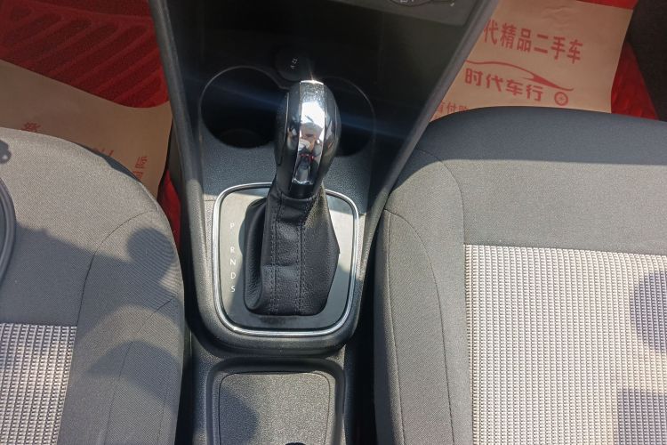 Volkswagen Polo 2018 imagem de carro #14