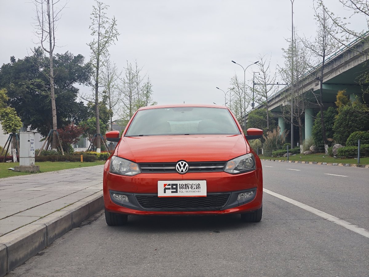Volkswagen Polo 2011 #2 Volkswagen Polo 2011 car image #2