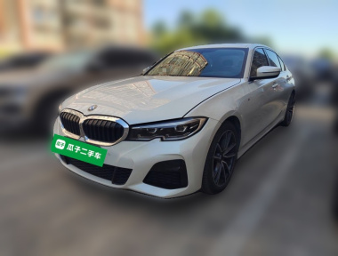 BMW 3 Series 2021 BMW 3 Series 2021 immagine di auto