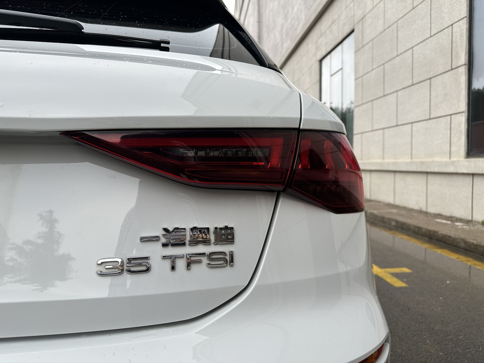 2022 #10 2022 car image #10