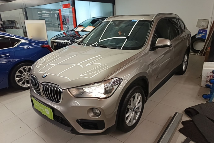 BMW X1 2018 #2 BMW X1 2018 car image #2