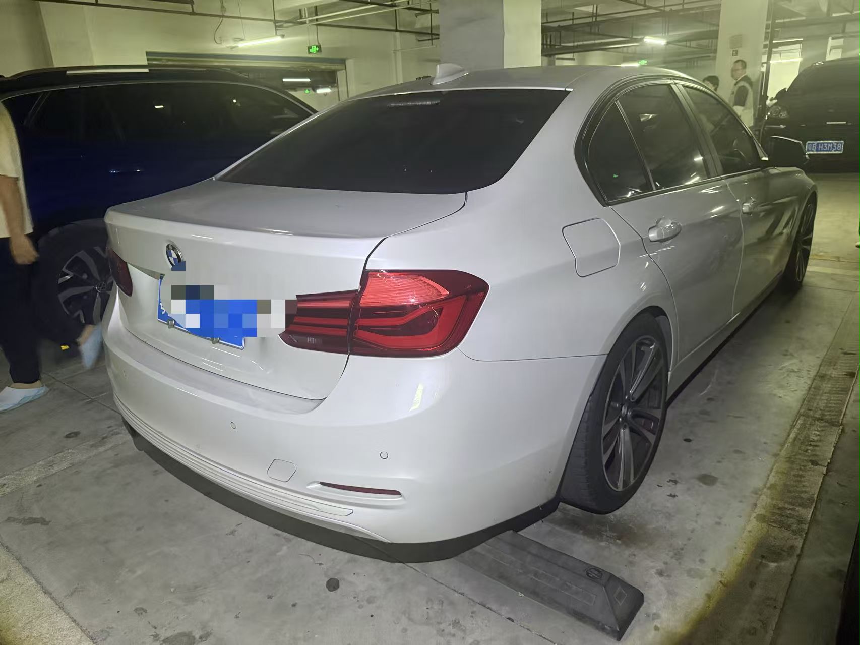BMW 3 Series 2016 #3 BMW 3 Series 2016 car image #3