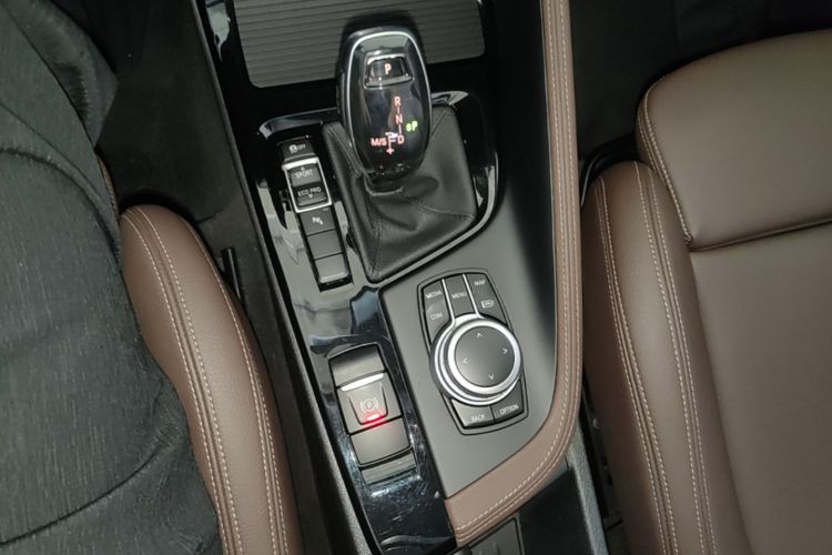 BMW X1 2021 immagine di auto #18
