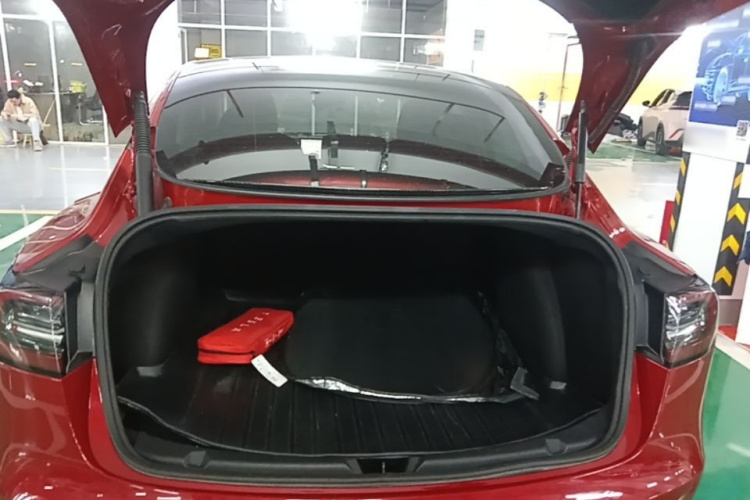 Tesla Model 3 2021 #19 Tesla Model 3 2021 car image #19