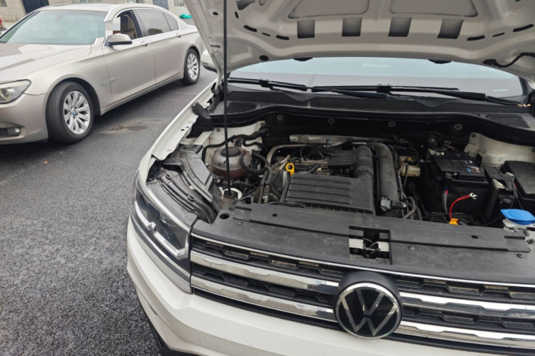 Volkswagen Tharu 2022 imagen de coche #28