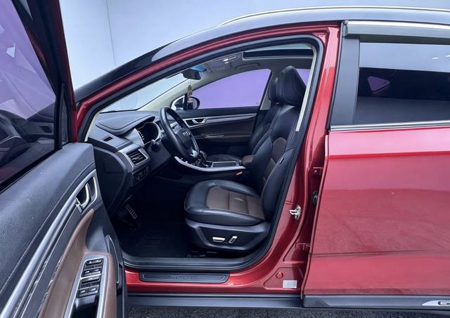 GEELY Emgrand GS 2019 car image #6