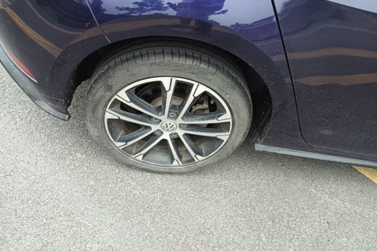 Volkswagen Golf 2019 #4 Volkswagen Golf 2019 car image #4
