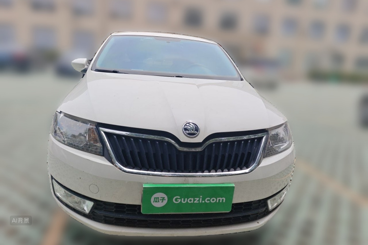 Skoda Rapid 2016 car image #3