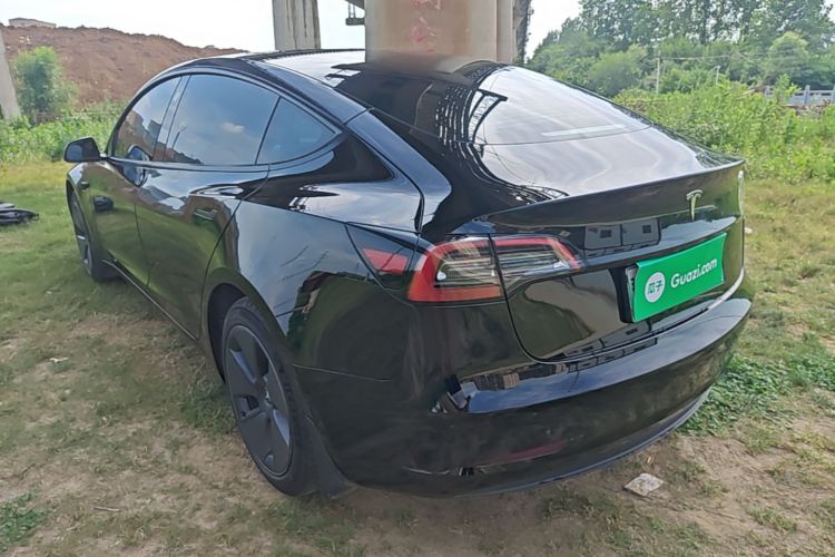 Tesla Model 3 2023 car image #5