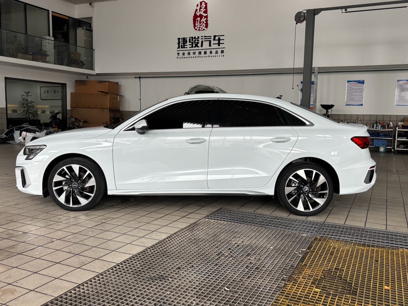 Audi A3 2022 car image #4