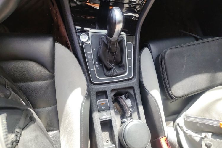 Volkswagen Golf 2017 #14 Volkswagen Golf 2017 car image #14