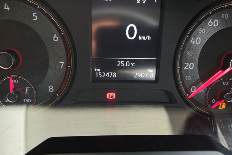 Volkswagen Lavida 2019 car image #14