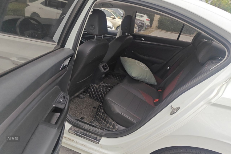 Volkswagen Bora 2020 car image #19