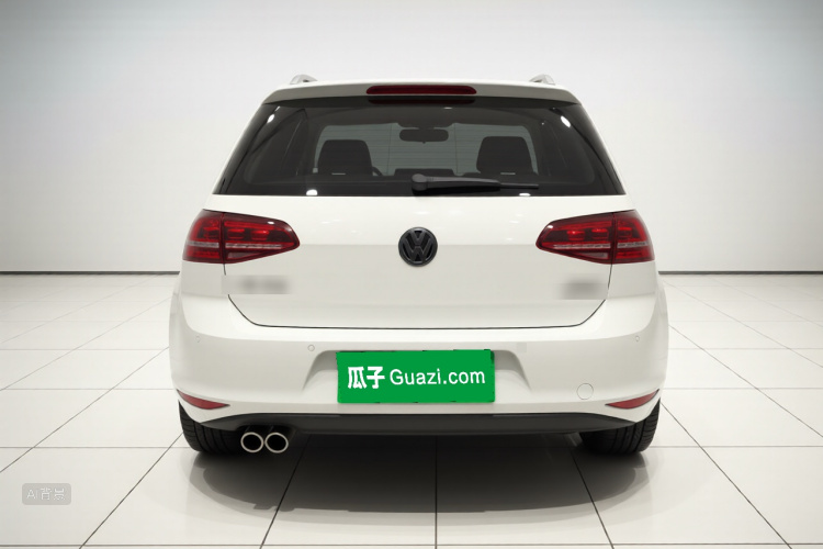 Volkswagen Golf 2017 car image #6