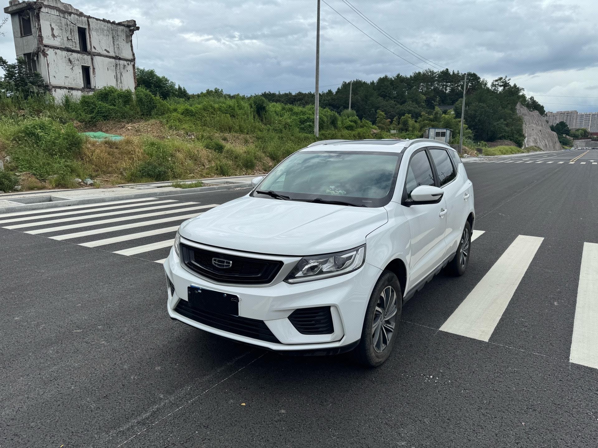 GEELY Vision X6 2020 GEELY Vision X6 2020 car image