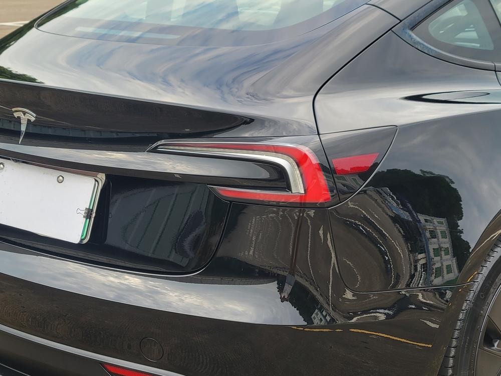 Tesla Model 3 2024 car image #12